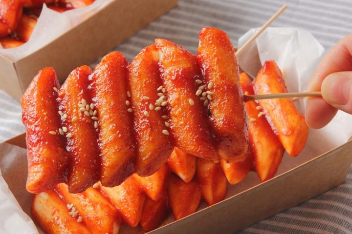 Crispy Rice Cake Skewer