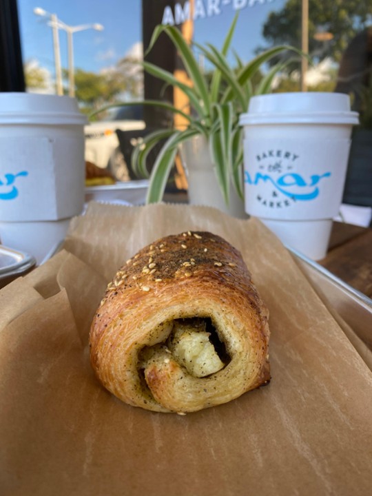 Za'atar & Haloumi Croissant