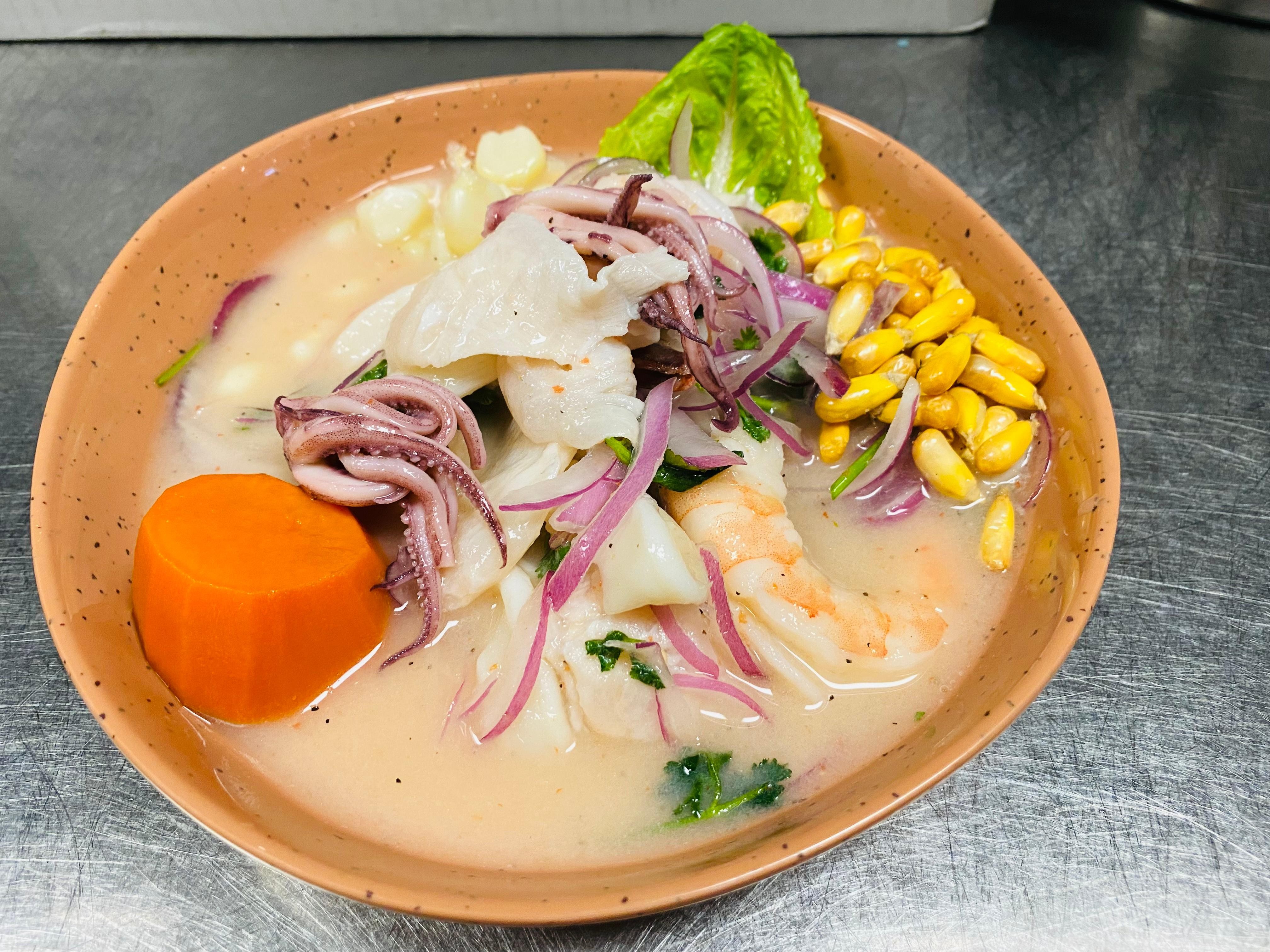 Ceviche Mixto