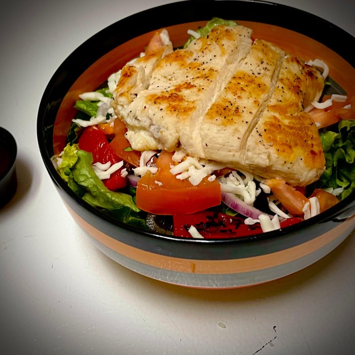 Skyline Salad with Grilled Chicken