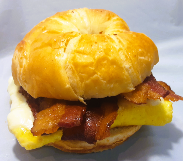 BACON EGG AND CHEESE ON CROISSANT