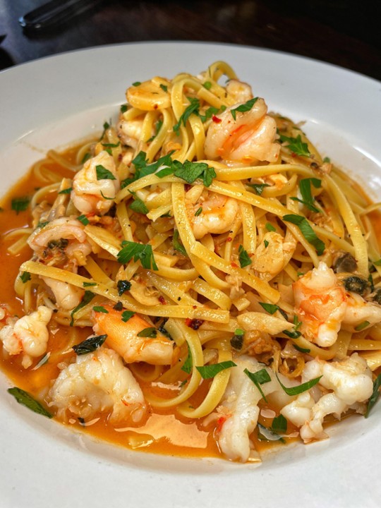 Linguini Clams and Shrimp