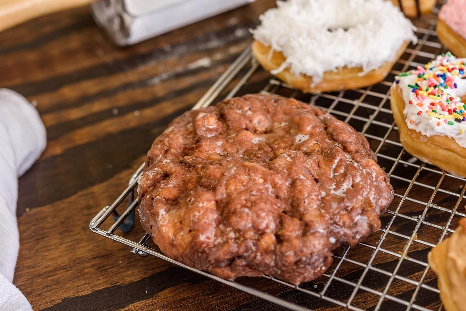 Apple Fritter (order by 9pm the DAY BEFORE)