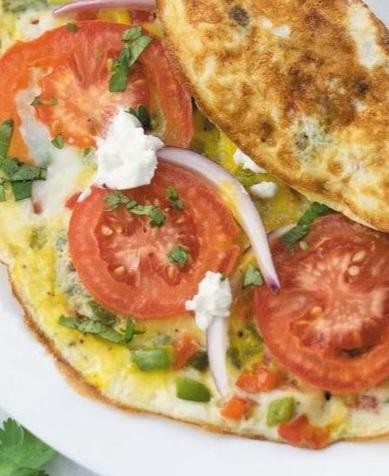 Mexican Roasted Tomato Omelet Plate