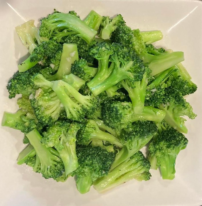 Stir-Fried Broccoli 炒西芥蘭