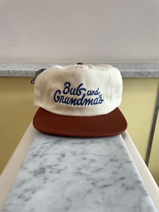 TWO-TONED PANEL HAT (blue lettering)