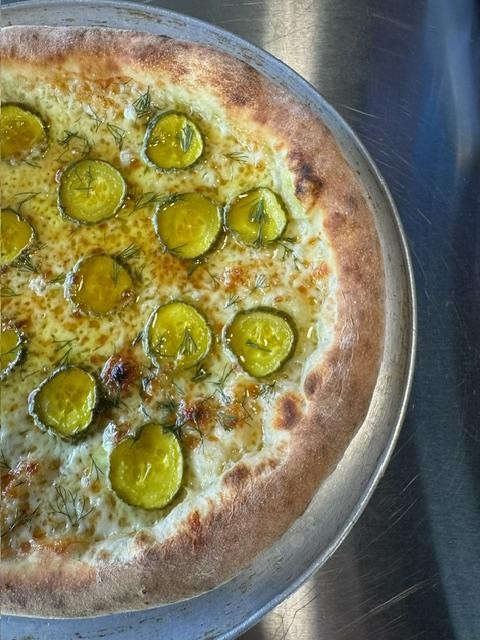 Spicy Dill-Light Pizza