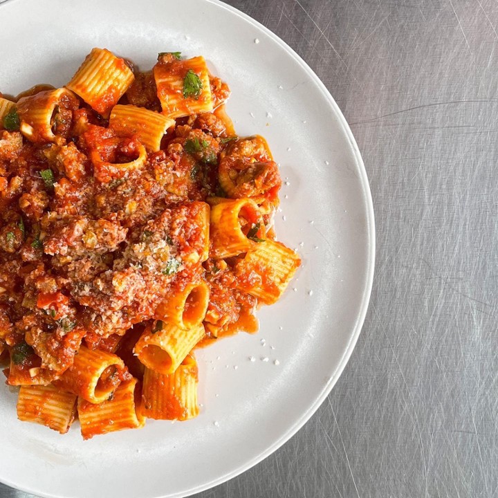 Mom's Pasta Bolognese