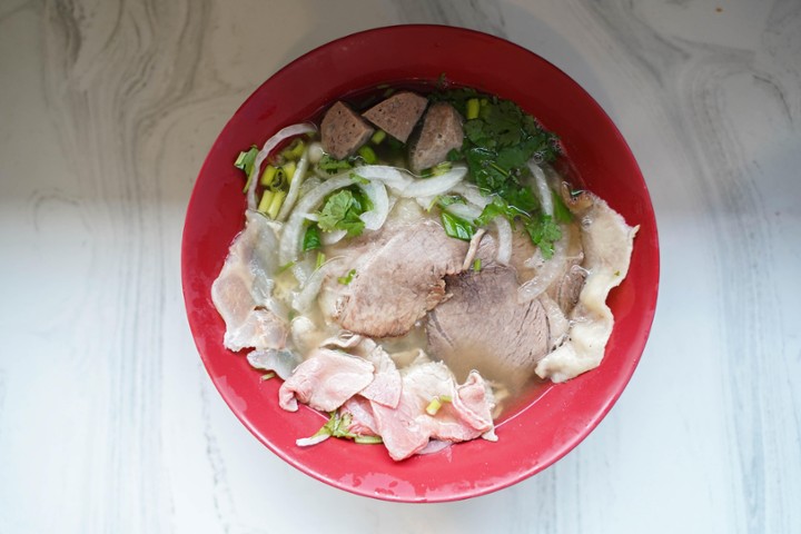Pho Bo-Beef Noodle Soup (Up to 3 Options)