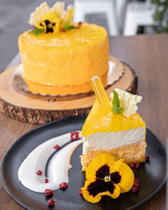 Whole Honey Yuzu Cheesecake