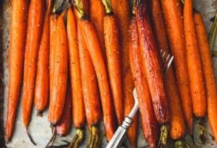Roasted Glazed Heirloom Carrots (1 lb)