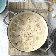 New England's Best Clam chowder Soup