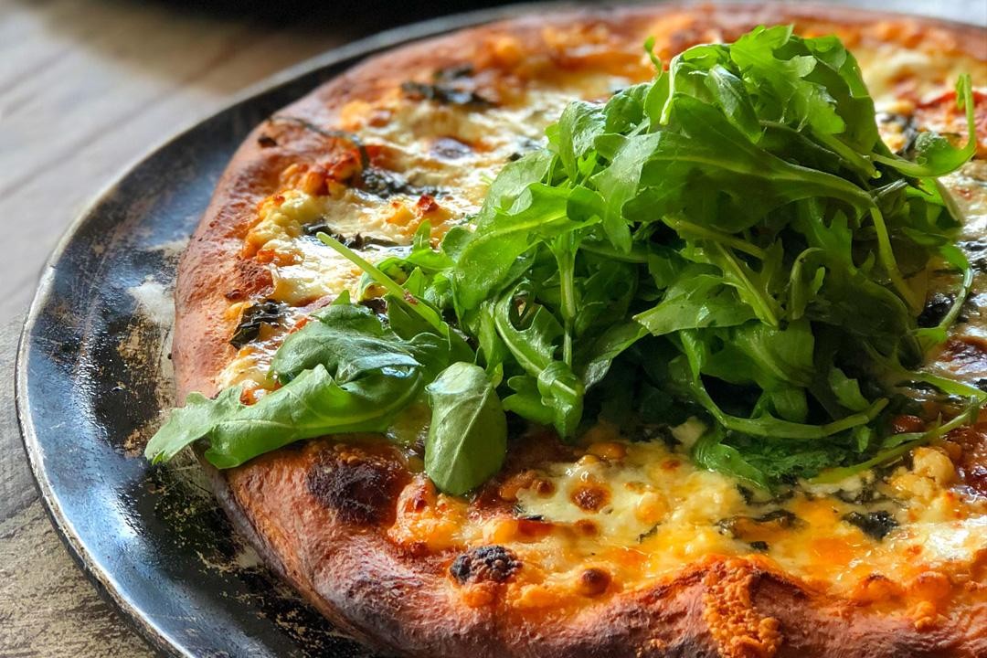 White Cheese & Arugula