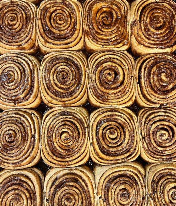 Applesauce Cinnamon Roll