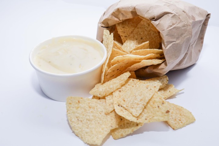 Chips & Queso