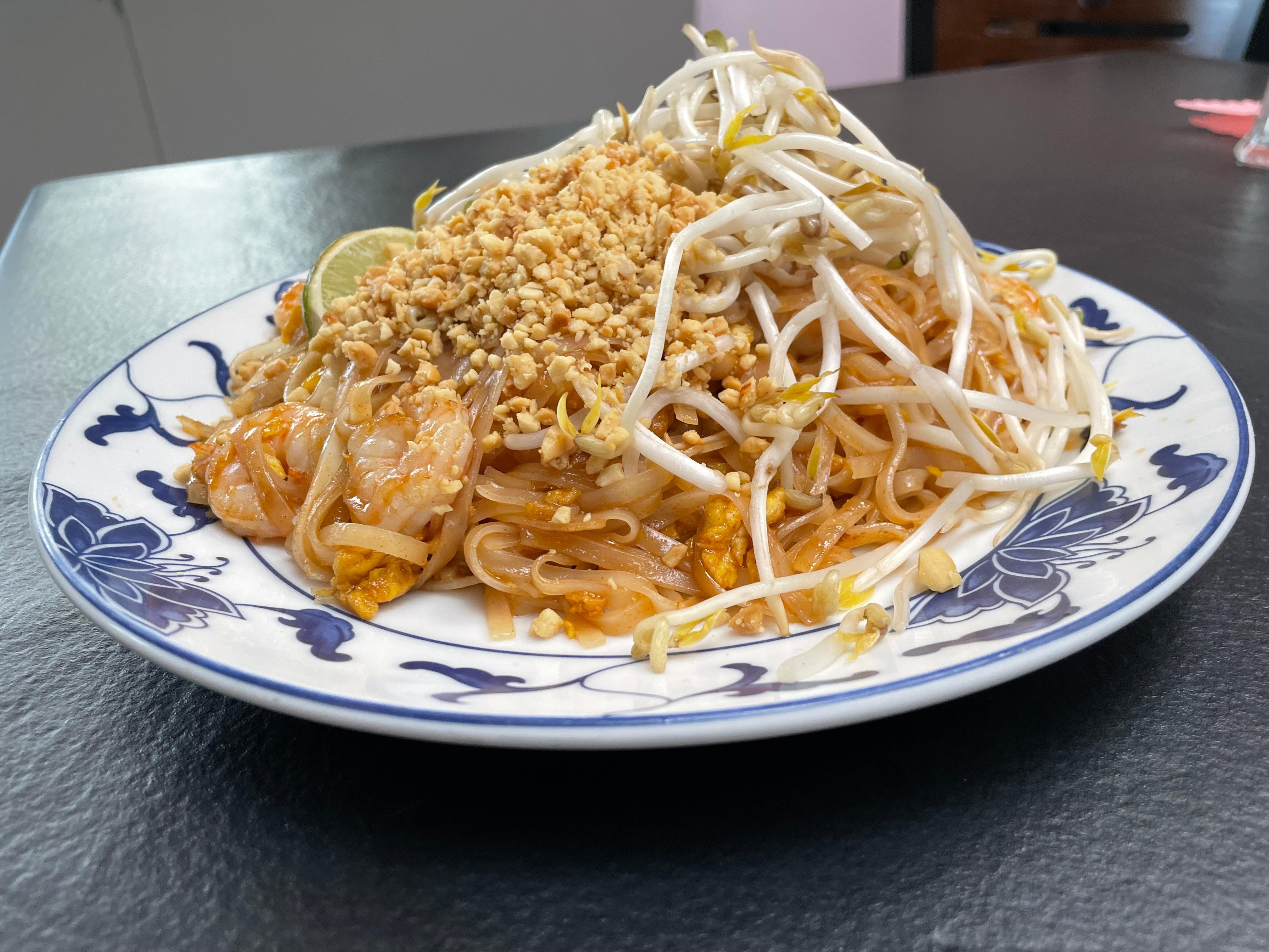 Pad Thai   (Famous Bangkok Street Food)