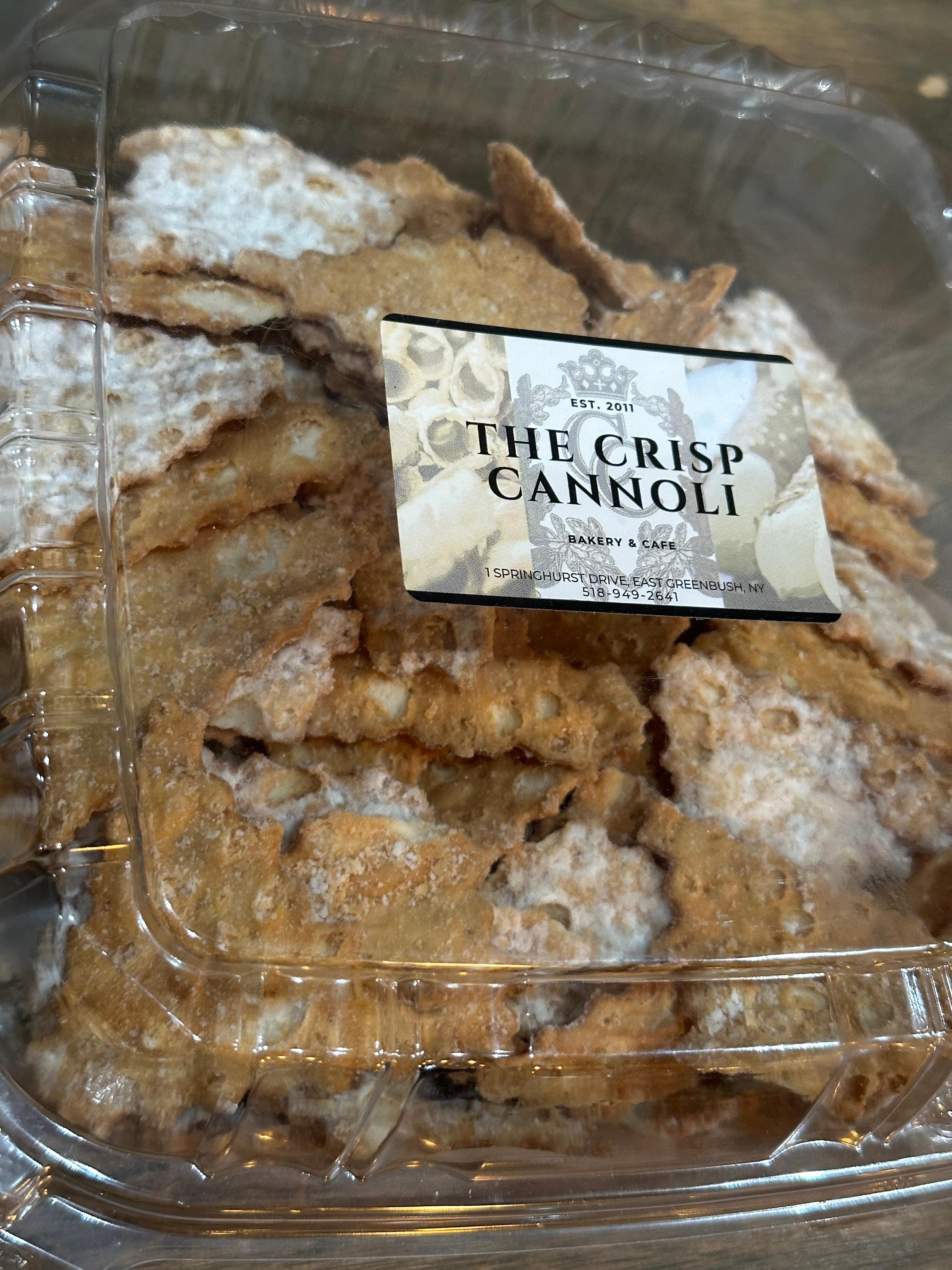 CANNOLI CHIPS AND DIP (LARGE)
