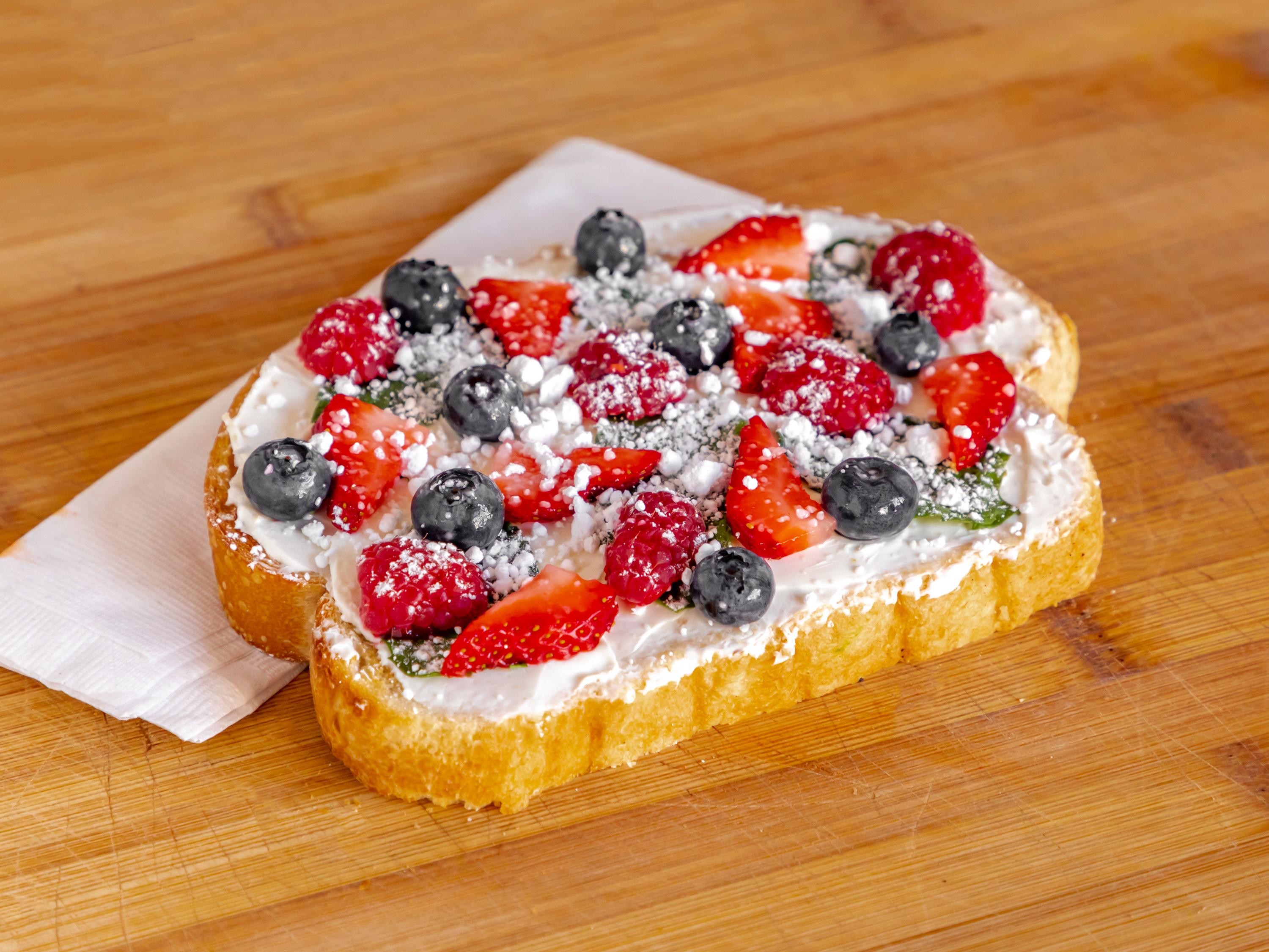 Berry Toast