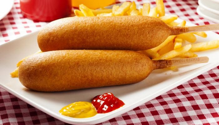 Corn Dogs with Fries (2)