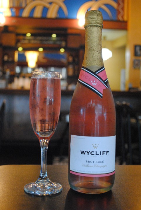 Glass Wycliff Rosé