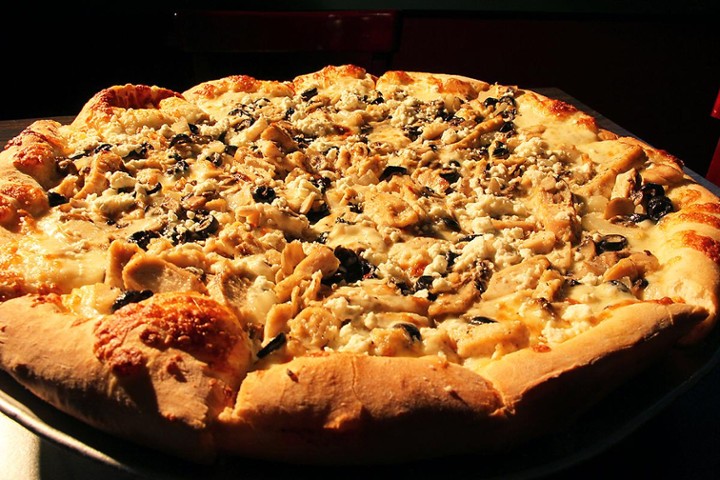 Large - 14" PizzAndrea