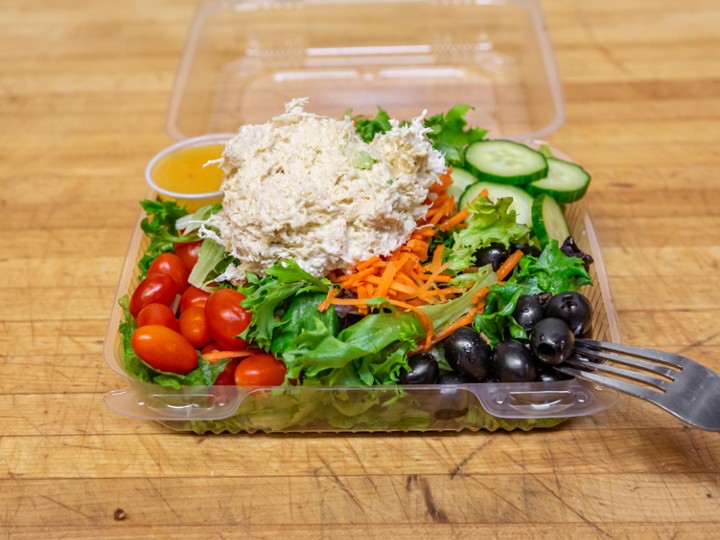 Fresh Chicken Salad Tossed Salad