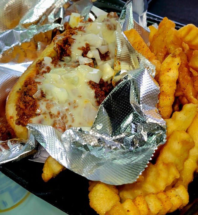 CHILI CHEESE DAWG + FRIES