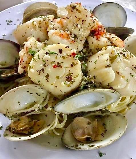 Seafood Medley Scampi