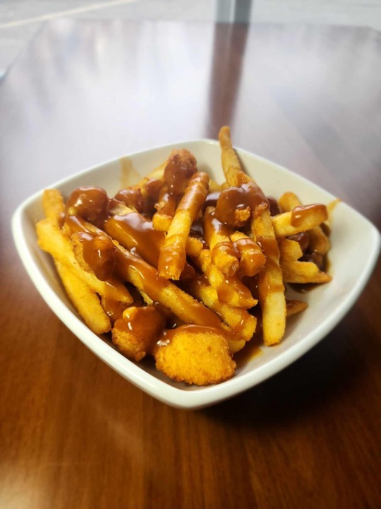 Tot or Fry Poutine