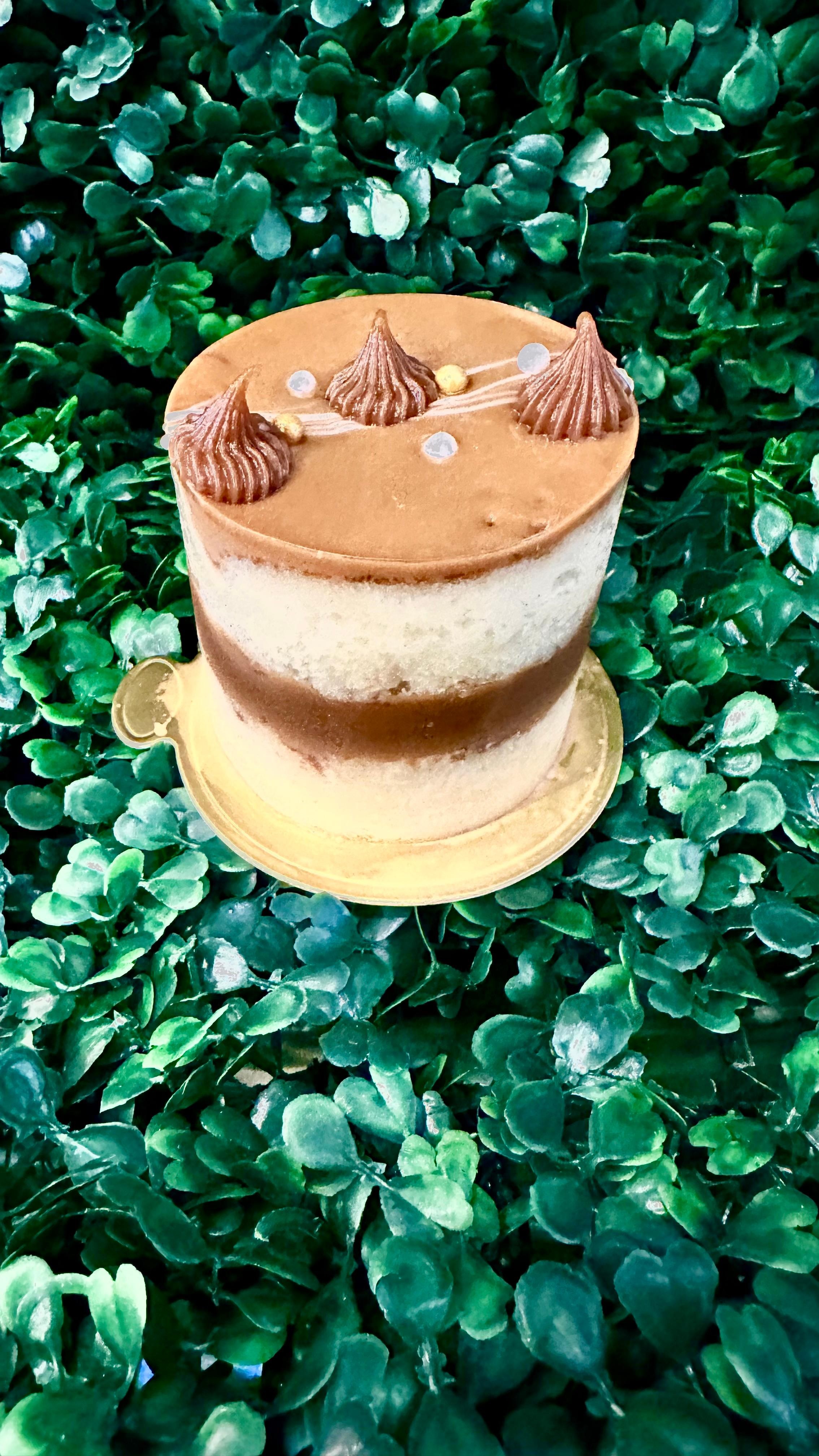 Lucuma Mini Cake