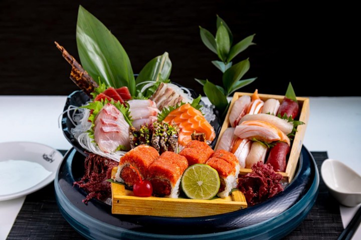 Sushi & Sashimi For Two