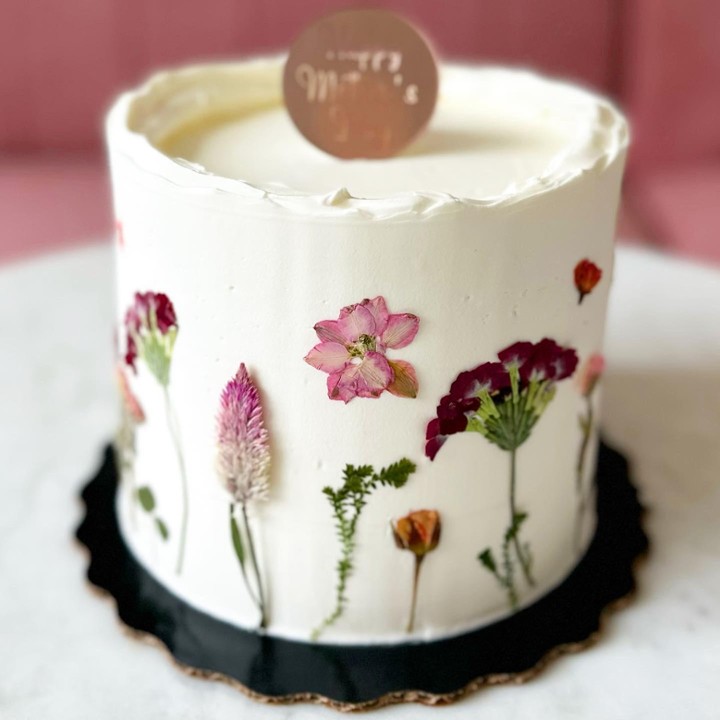 Keto Edible Floral Cake (SF)