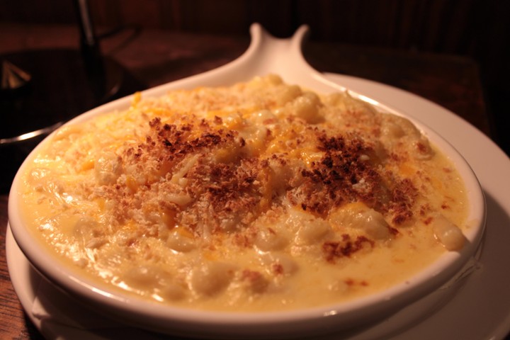 MACARONI & CHEESE