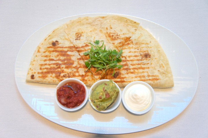 CHICKEN QUESADILLA