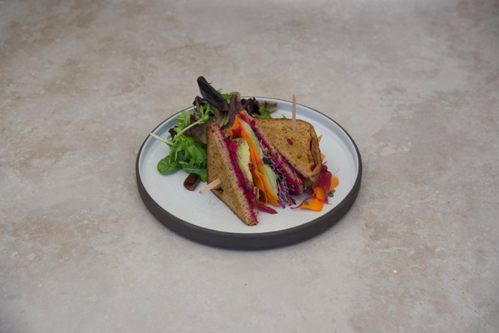 Beet Hummus & Veggie Sandwich