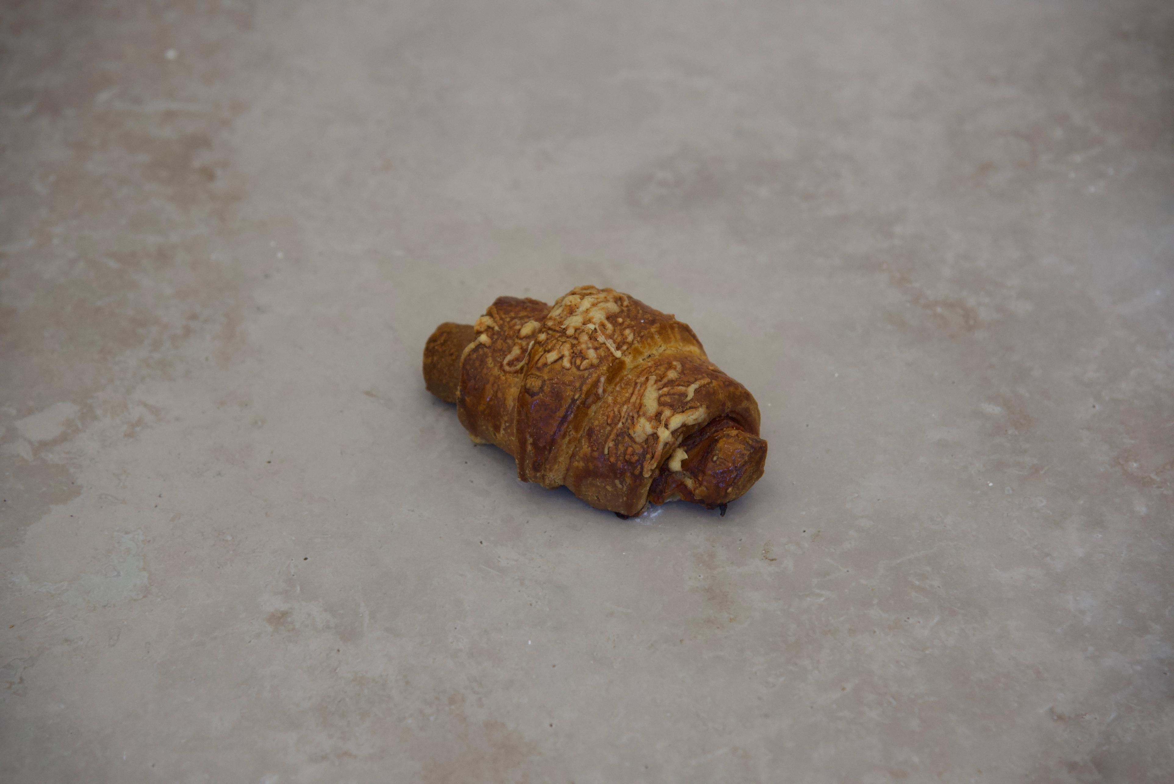 Prosciutto & Gruyere Croissant