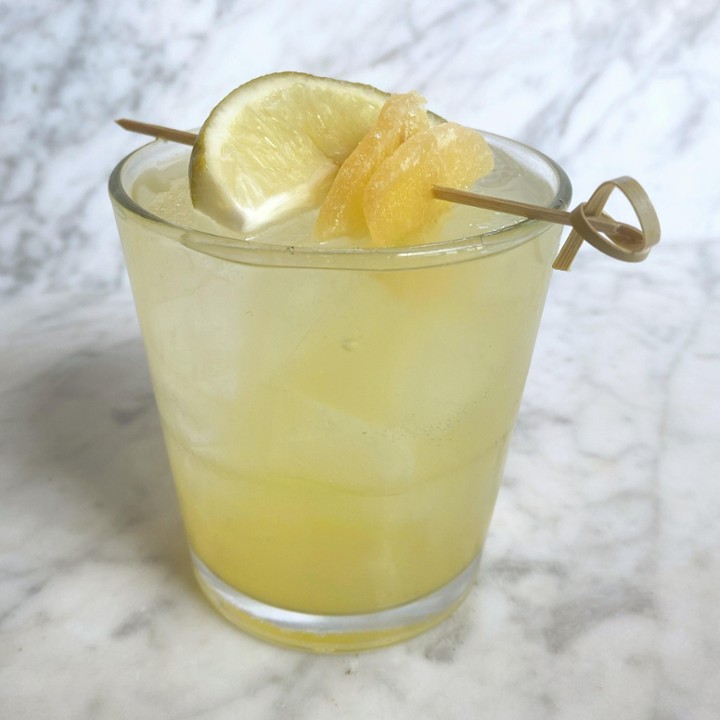 Tropical Sting (mocktail)