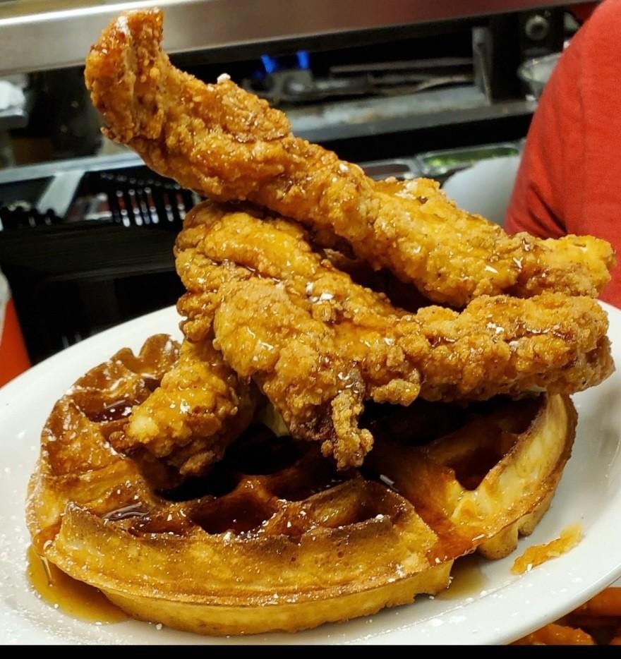 Southern Fried Chicken & Waffle