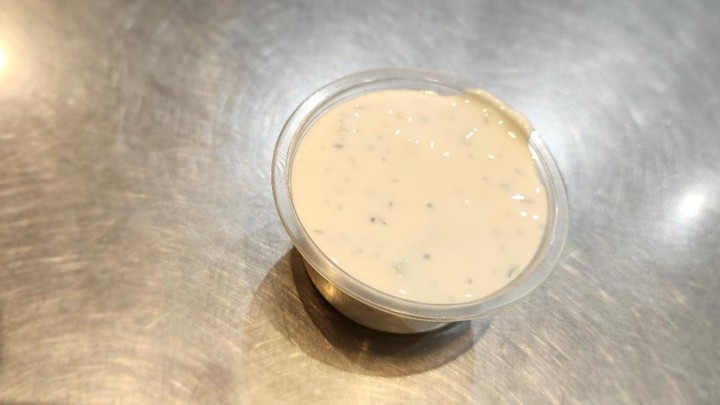 Creamy cucmber yogurt sauce