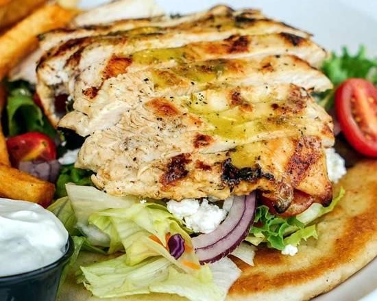 Grecian Chicken Pita