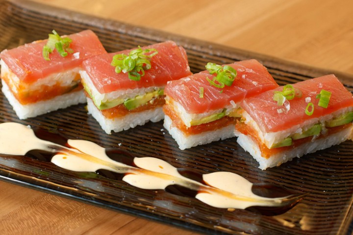 Osaka Tuna Roll