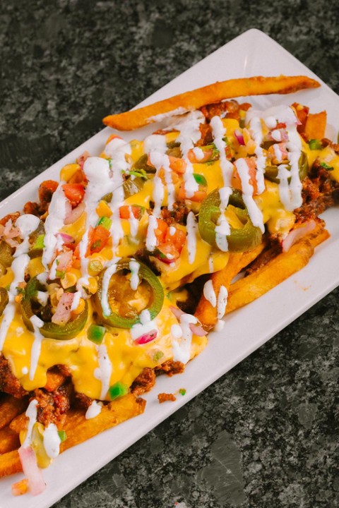 CHILI CHEESE FRIES