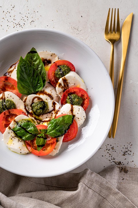 Caprese Salad (Half)