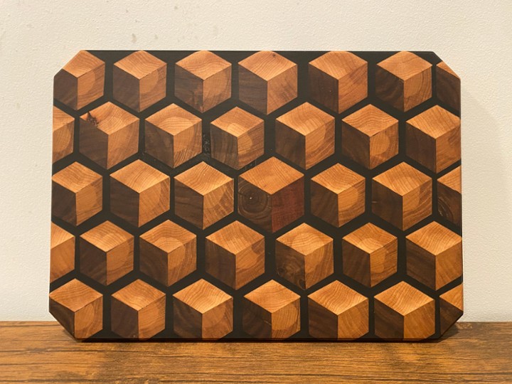 "Optical Illusion" Cutting Board