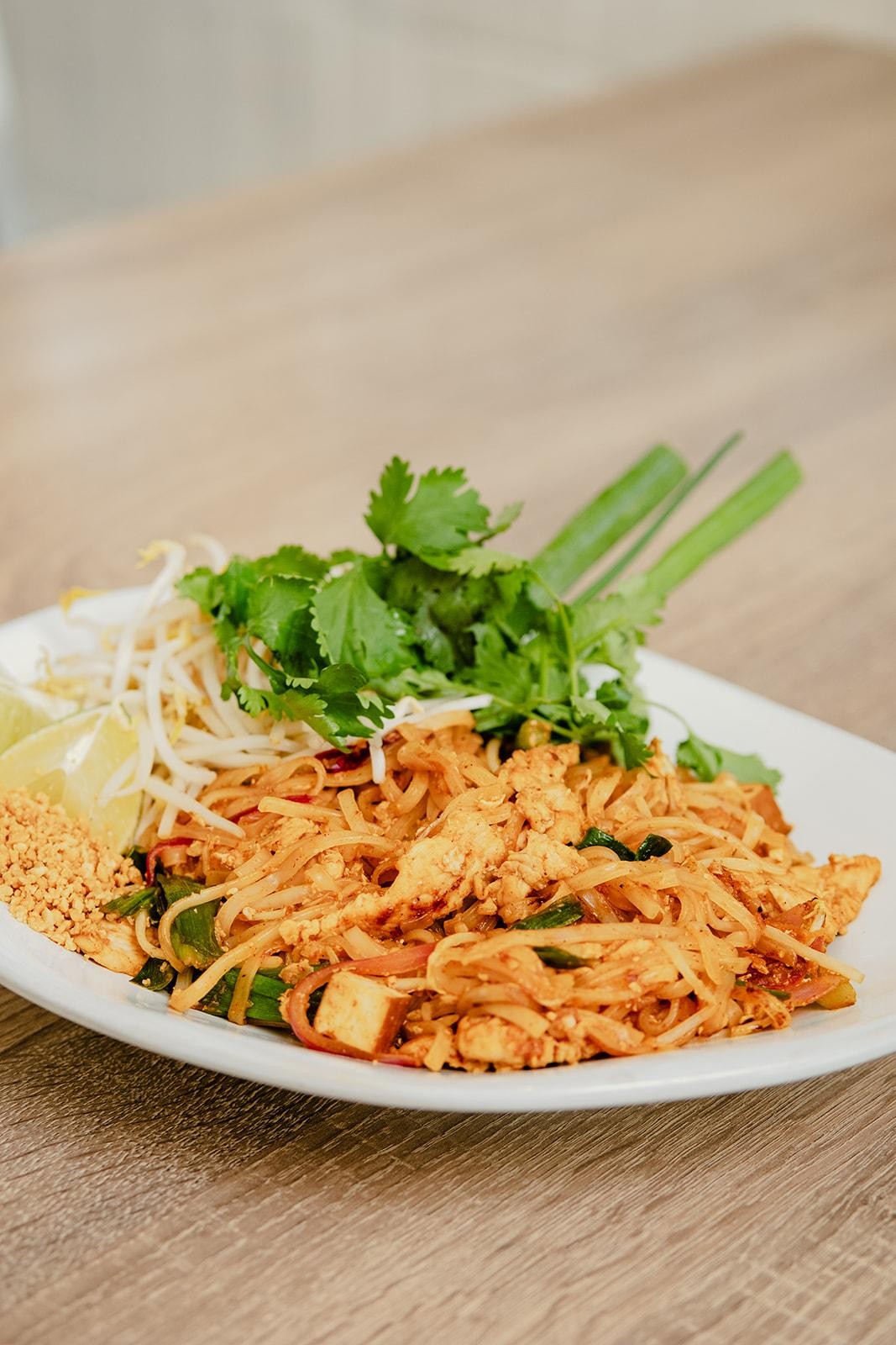 Lunch Pad Thai (GF)