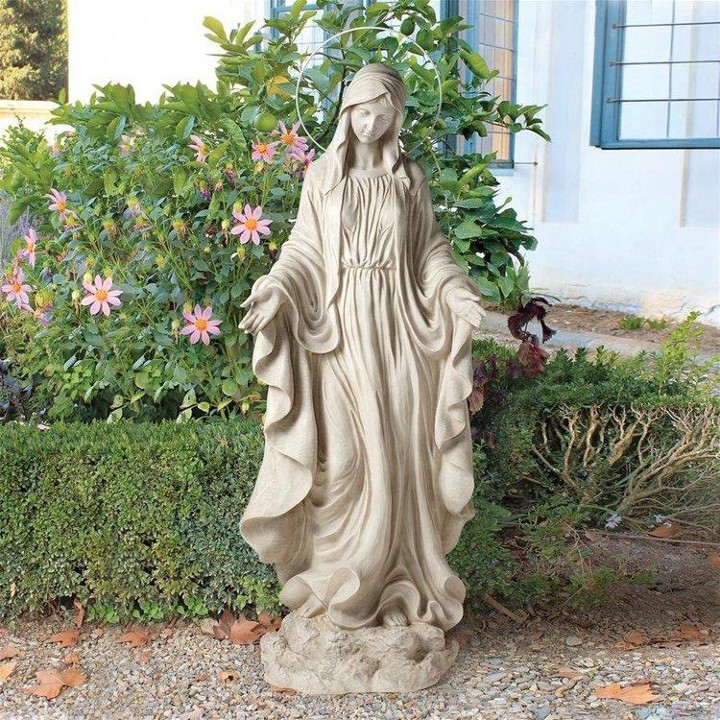 The Blessed Virgin Mary Heavens Light Statue