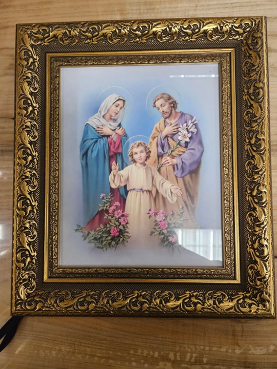 10x12" Antique Gold Frame with Bead Inlay