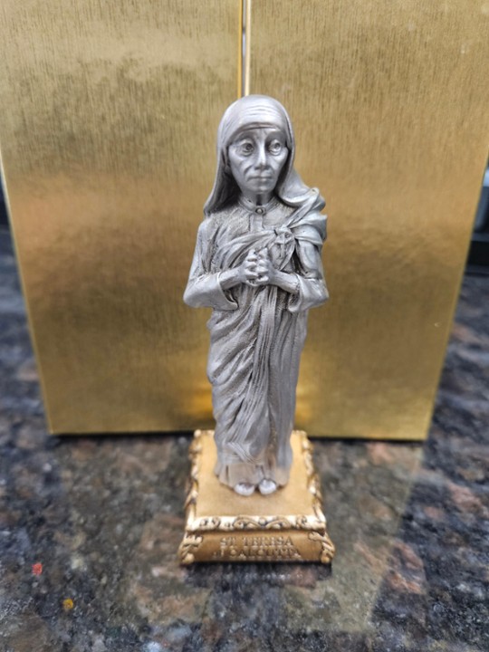 St. Teresa of Calcutta, 4"