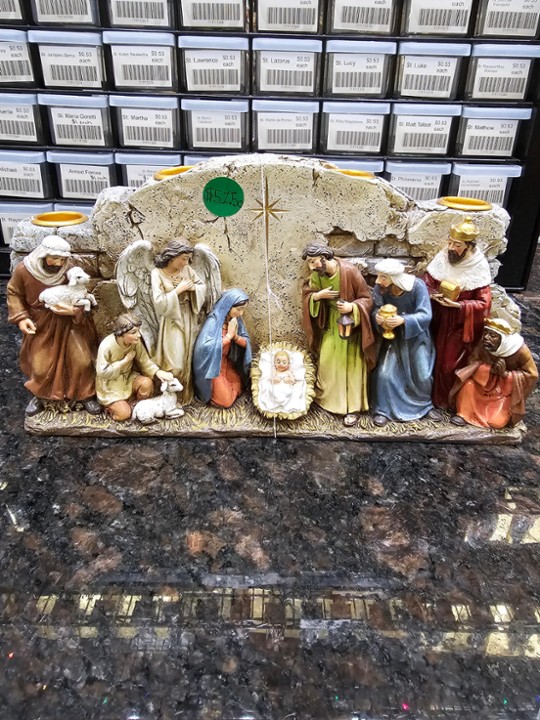 5.5" Nativity with Arch Wall