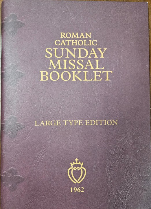 Large Print Sunday Missal Booklet